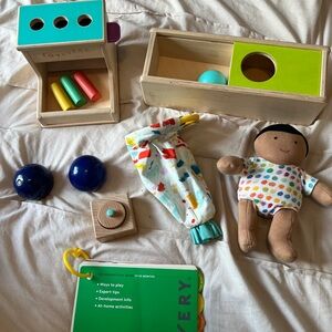 Lovevery - The Thinker Play Kit